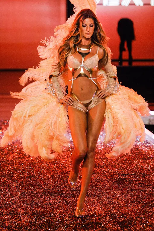 На показе Victoria's Secret 2006 На показе Victoria's Secret 2006