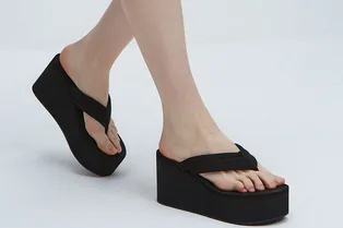 Почему вьетнамки на платформе — обязательная покупка на лето-2026