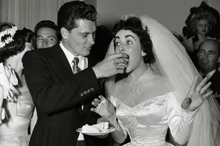 7 мужей и 8 браков: история бурных романов Элизабет Тейлор