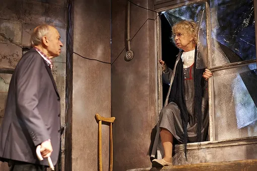 Спектакль недели: «Игра в джин» Спектакль недели: «Игра в джин»