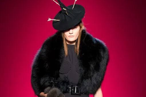 Креативный директор Schiaparelli Креативный директор Schiaparelli