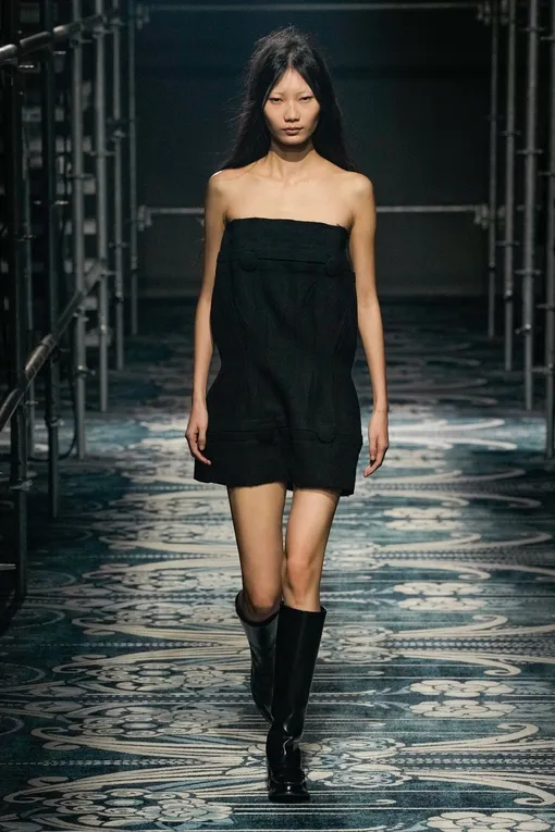 Prada осень-зима 2025/26