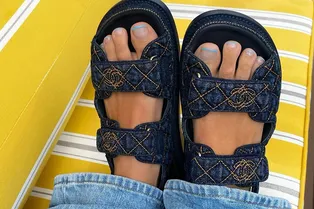 7 идей летнего педикюра