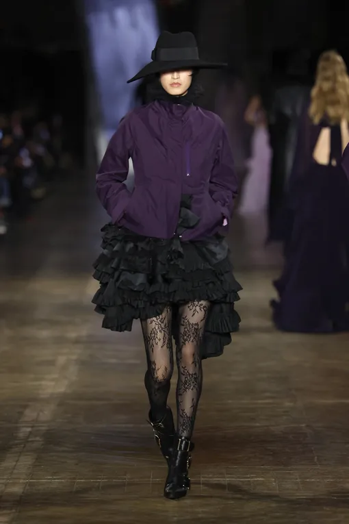 McQueen осень-зима 2025/26