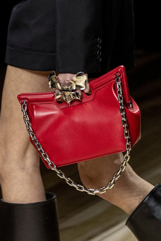 ALEXANDER MCQUEEN осень-зима 2023/24