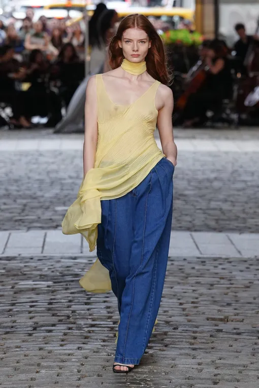 Prabal Gurung весна-лето 2025 Prabal Gurung весна-лето 2025