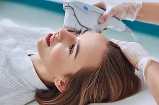 Ulthera или Ultraformer? Какой аппарат для SMAS-лифтинга выбрать