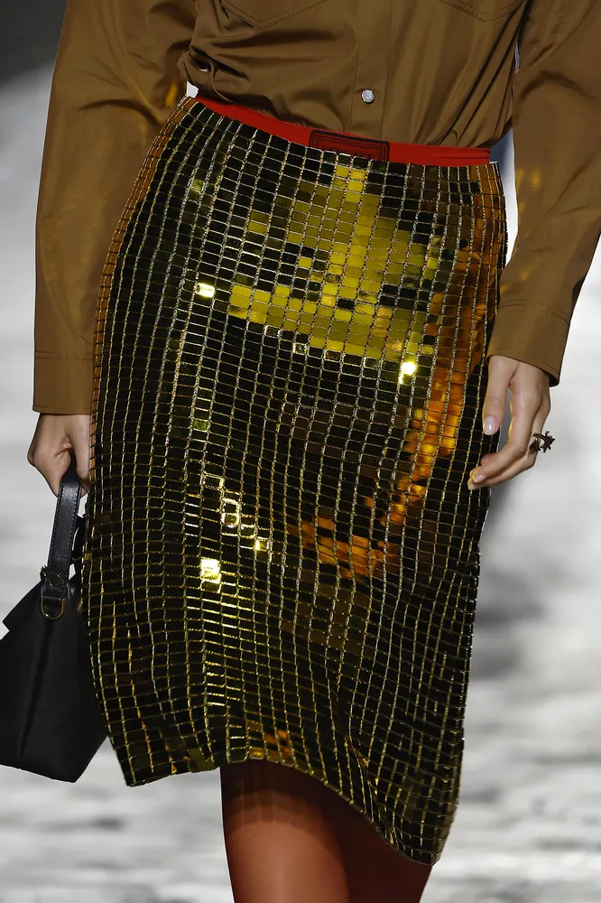Versace весна-лето 2025 Versace весна-лето 2025