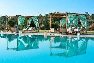 Полюбуйтесь интерьерами нового курорта Baglioni на Сардинии