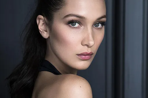 Белла Хадид стала лицом Dior