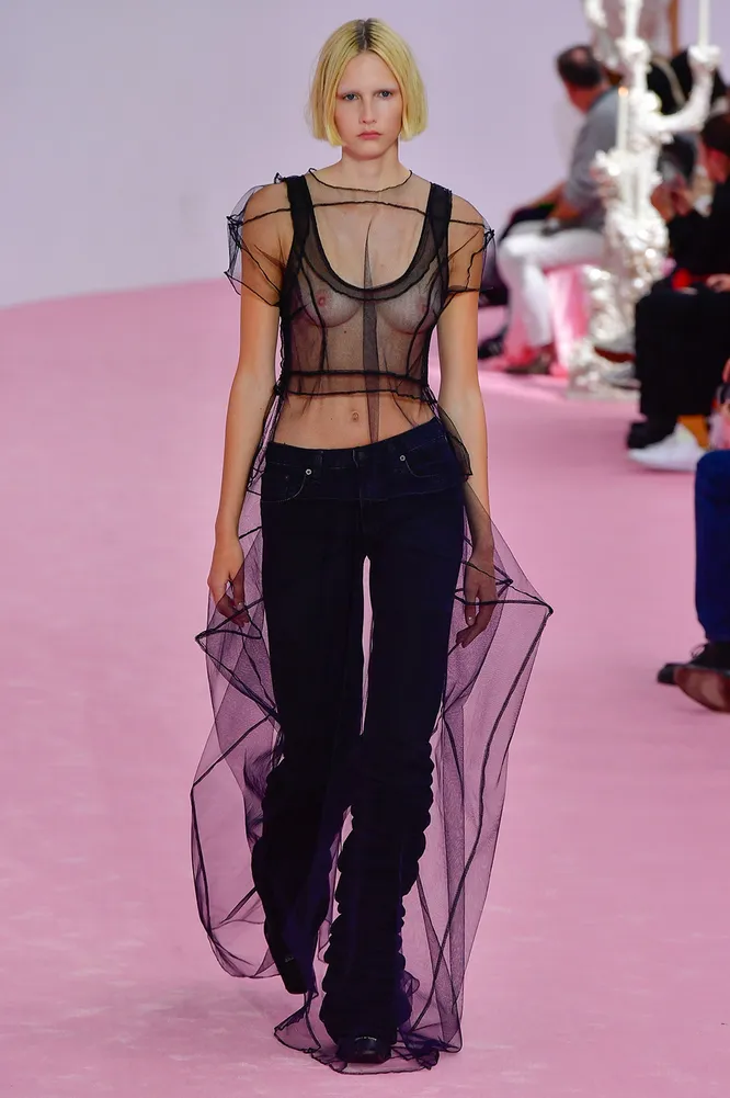 ACNE STUDIOS весна-лето 2023 ACNE STUDIOS весна-лето 2023