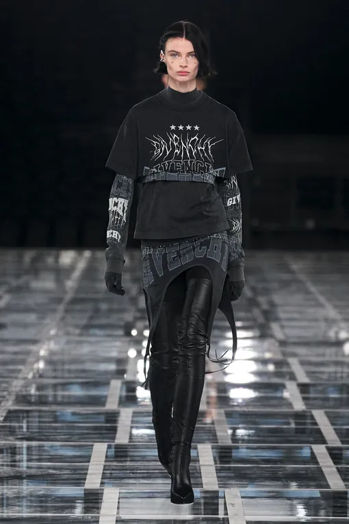 Givenchy осень-зима 2022/23 Givenchy осень-зима 2022/23