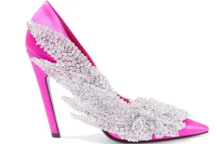 Банты, фуксия и стразы: 13 туфель как у Кэрри Брэдшоу