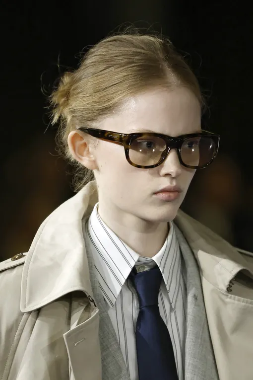 Saint Laurent весна-лето 2025
