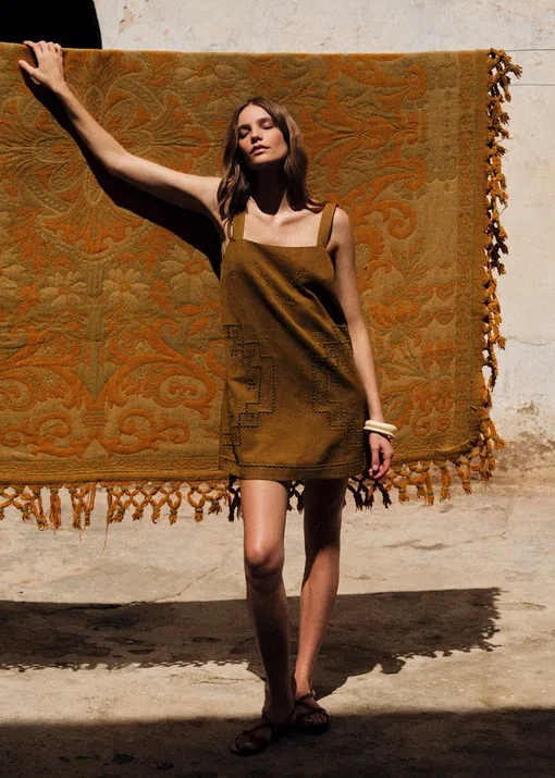 Sezane Sezane