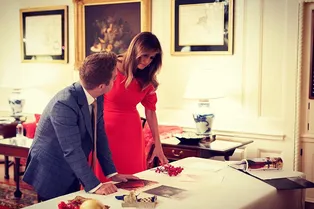 Готовимся встречать Рождество вместе с Меланией Трамп