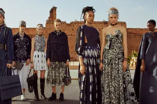 Марокканские орнаменты и сафари: все образы новой круизной коллекции Dior
