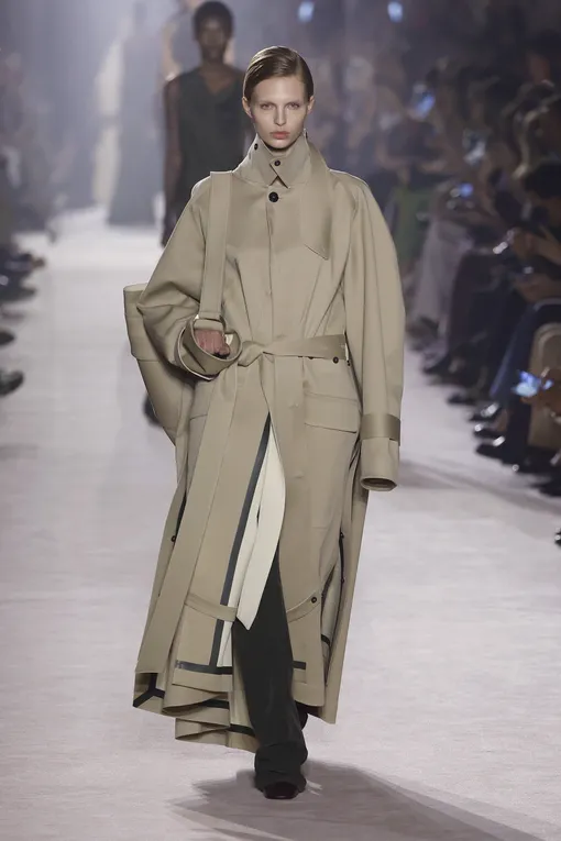 Victoria Beckham осень-зима 2025/26 Victoria Beckham осень-зима 2025/26