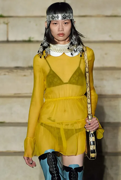 GUCCI весна-лето 2023 GUCCI