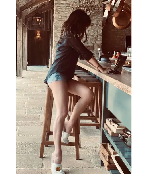 @victoriabeckham @victoriabeckham