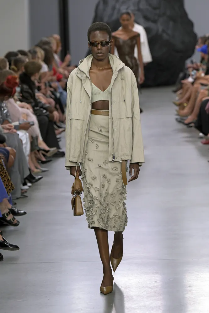 Michael Kors весна-лето 2025 Michael Kors весна-лето 2025
