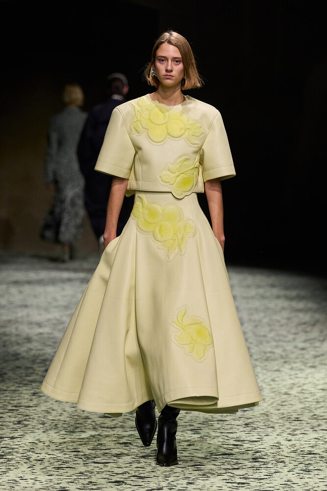 BOTTEGA VENETA осень-зима 2023/24 BOTTEGA VENETA осень-зима 2023/24