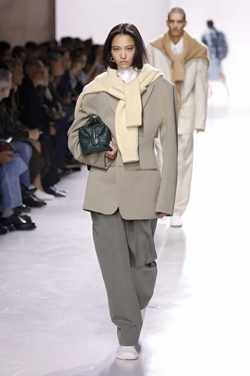 Bottega Veneta весна-лето 2026