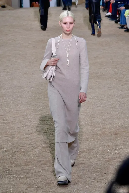 Chloé осень-зима 22/23 Chloé осень-зима 22/23