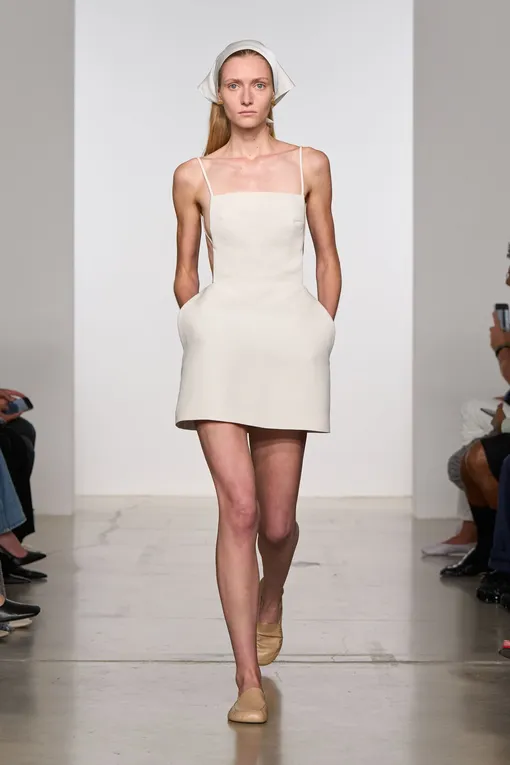 Calvin Klein Collection весна-лето 2026 Calvin Klein Collection весна-лето 2026