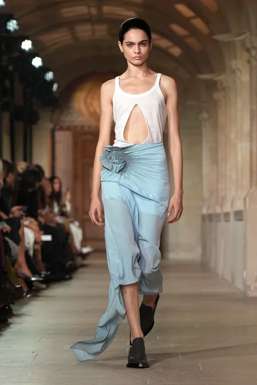 Victoria Beckham весна-лето 2026