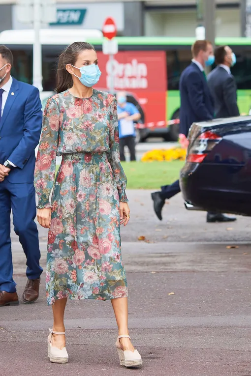 Королева Летиция во время официального визита в Бильбао, 2020