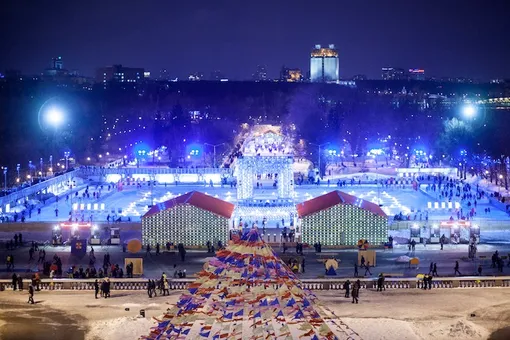 Открытие катка в Парке Горького Открытие катка в Парке Горького