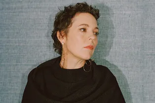 Звезда «Короны» Оливия Колман – о любви к британским монархам, Энтони Хопкинсу и чаю