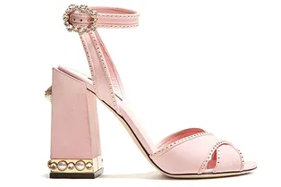 10 пар летних босоножек, в которых вы не почувствуете усталости