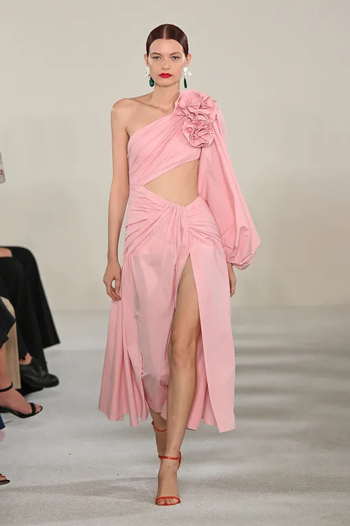 Carolina Herrera весна-лето 2023 Carolina Herrera весна-лето 2023