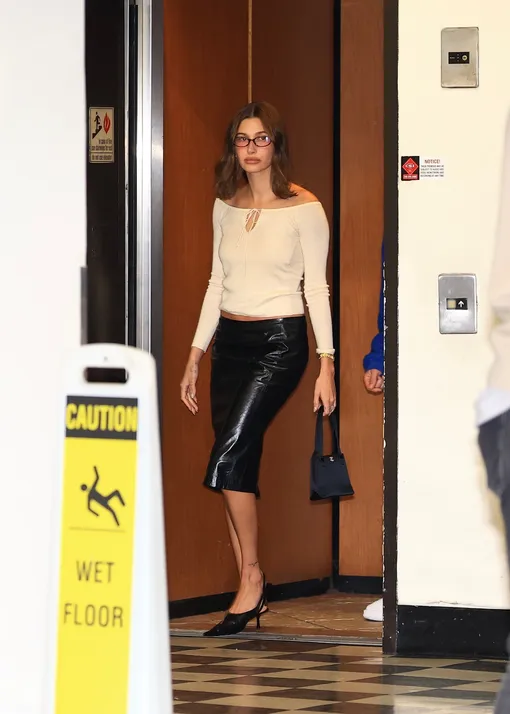 Хейли Бибер Хейли Бибер