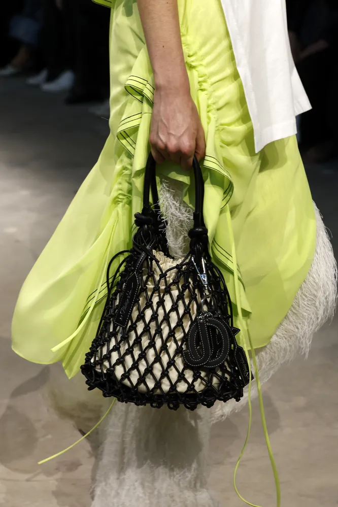 Phillip Lim весна-лето 2025 Phillip Lim весна-лето 2025