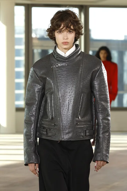 Stella McCartney осень-зима 2025/26