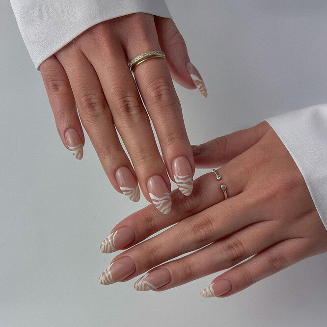 @solovey_nail_art