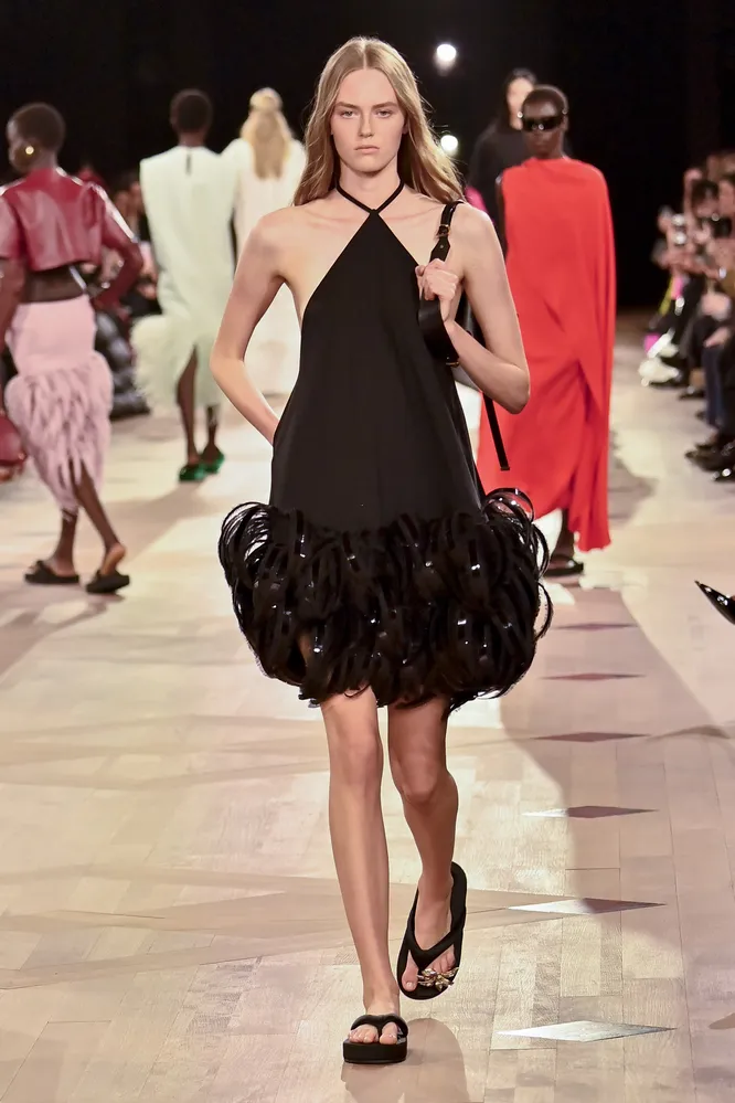 Balenciaga весна-лето 2026