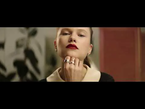 Нажмите и смотрите Нажмите и смотрите
