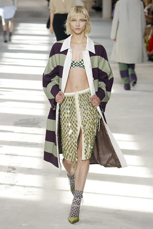 Dries Van Noten весна-лето 2024 Dries Van Noten весна-лето 2024