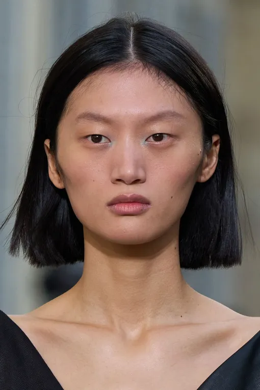 Gabriela Hearst весна-лето 2026