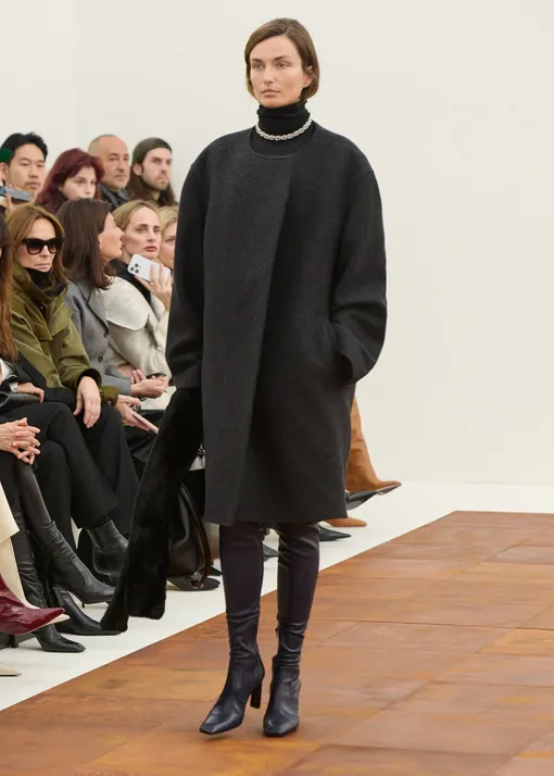 Toteme осень-зима 2025/26