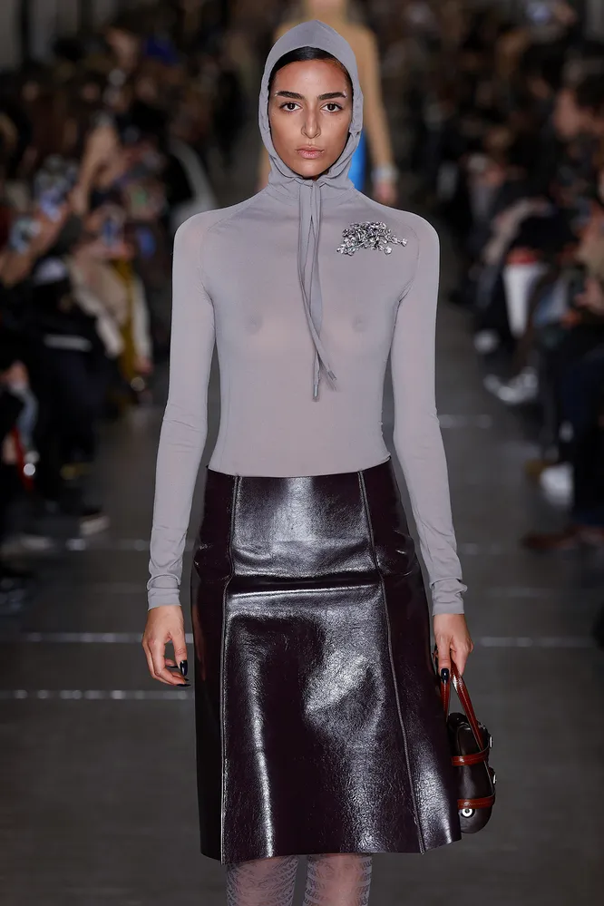 Tory Burch зима-осень 2024 Tory Burch зима-осень 2024