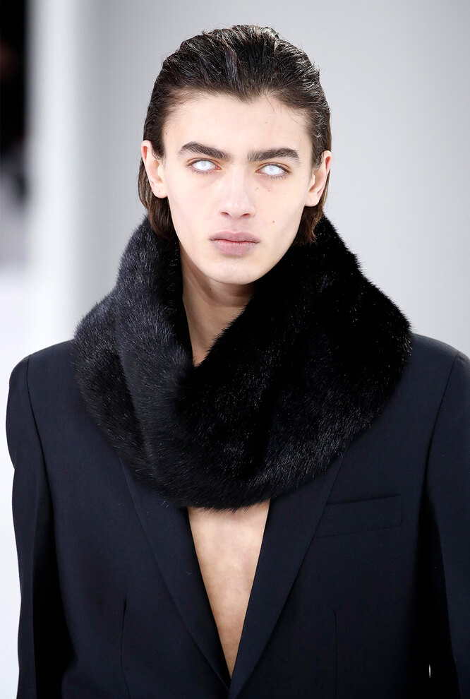 LOEWE осень-зима 2023/24