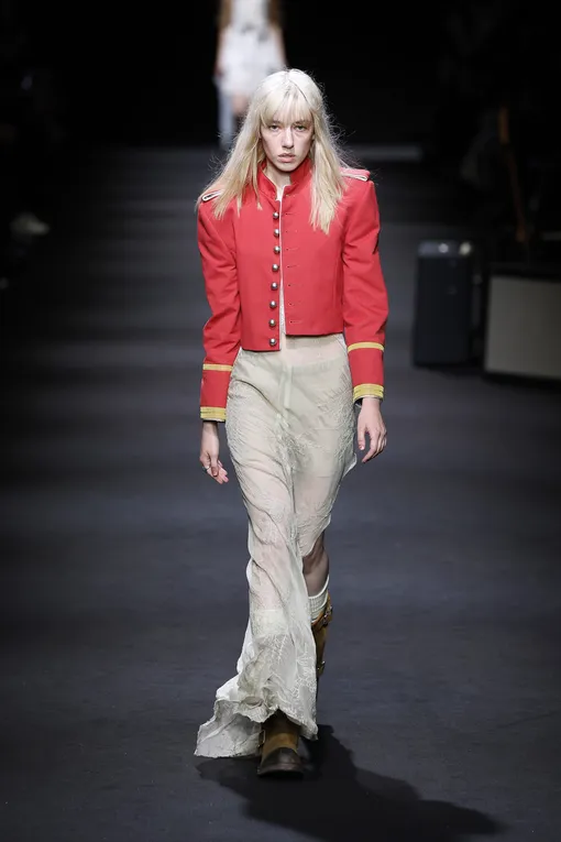 Ann Demeulemeester весна-лето 2026 Ann Demeulemeester весна-лето 2026