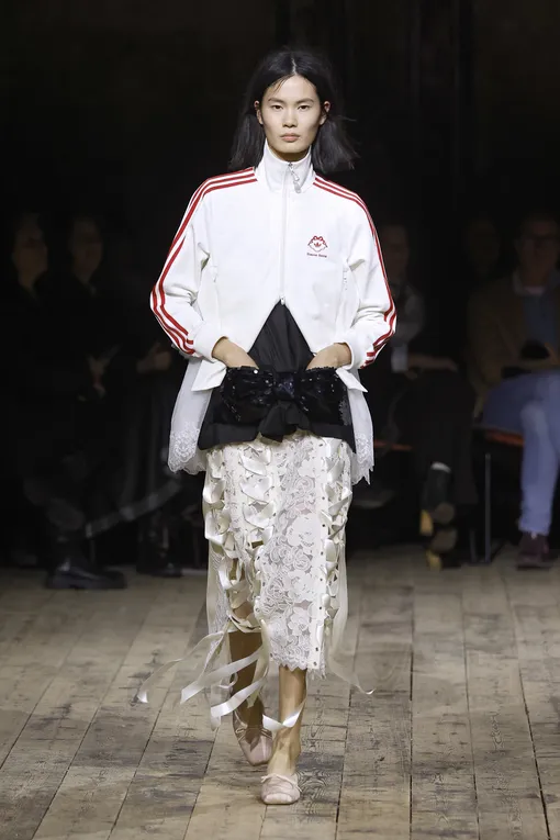Simone Rocha осень-зима 2026/27 Simone Rocha осень-зима 2026/27