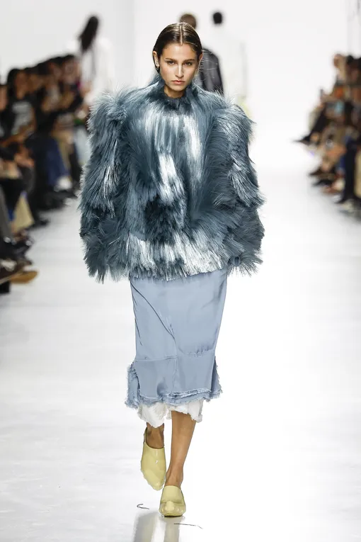 Bottega Veneta весна-лето 2026