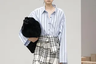 Как выглядит самая удобная сумка на осень Как выглядит самая удобная сумка на осень